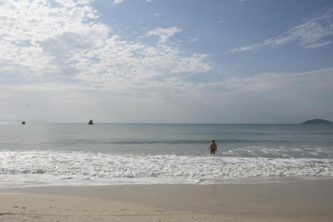 Desfrute Canasvieiras Na Quadra Da Praia Can2 Флорианополис Экстерьер фото