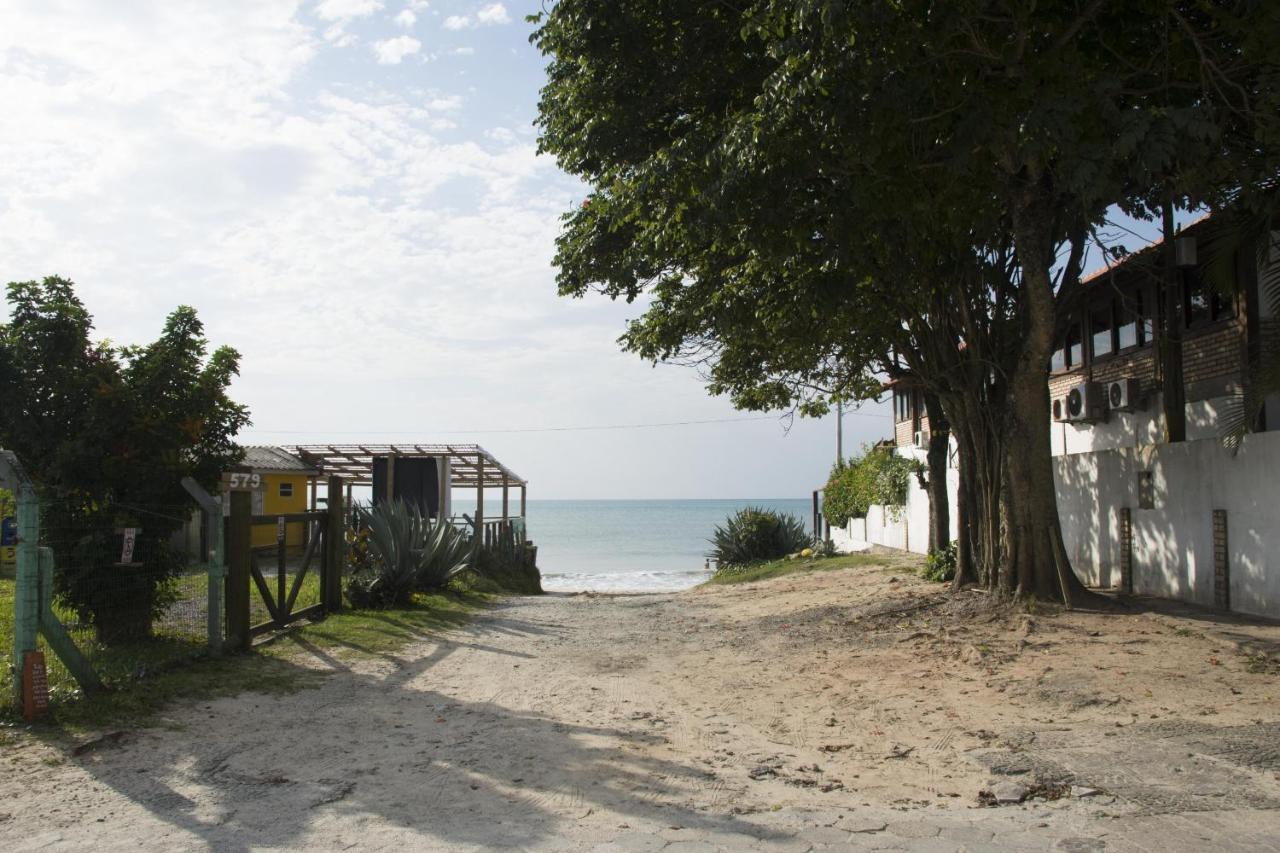 Desfrute Canasvieiras Na Quadra Da Praia Can2 Флорианополис Экстерьер фото