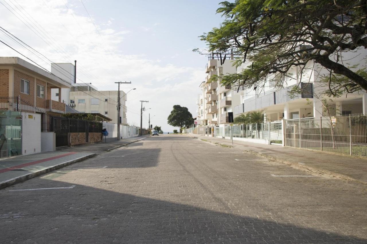 Desfrute Canasvieiras Na Quadra Da Praia Can2 Флорианополис Экстерьер фото